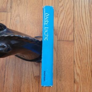 Daily Light on the Daily Path Devotional Book Zondervan 1972 Christian Religious